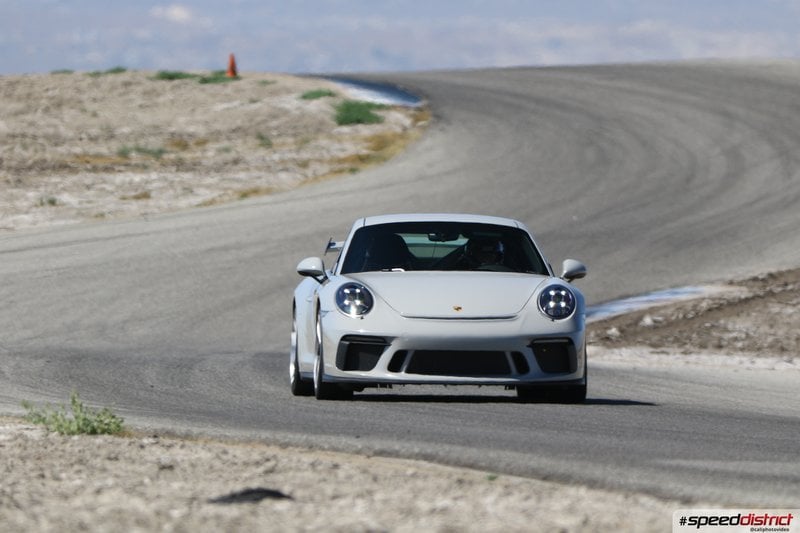 Porsche 911 GT3 chalk