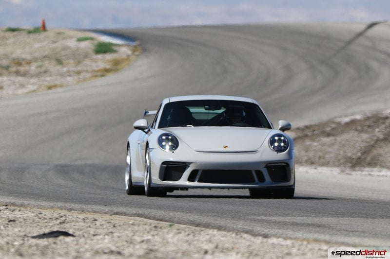 Porsche 911 GT3 chalk