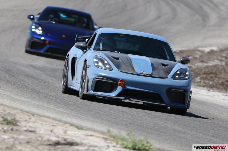 Porsche Cayman GT4 RS