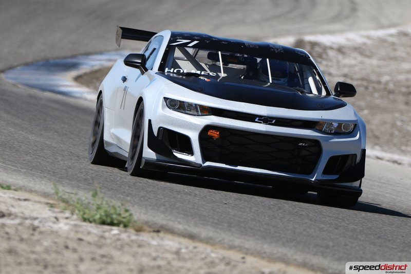 Chevrolet Camaro GT4