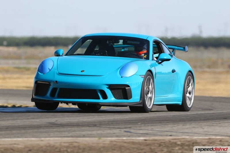 Porsche 911 GT3 blue