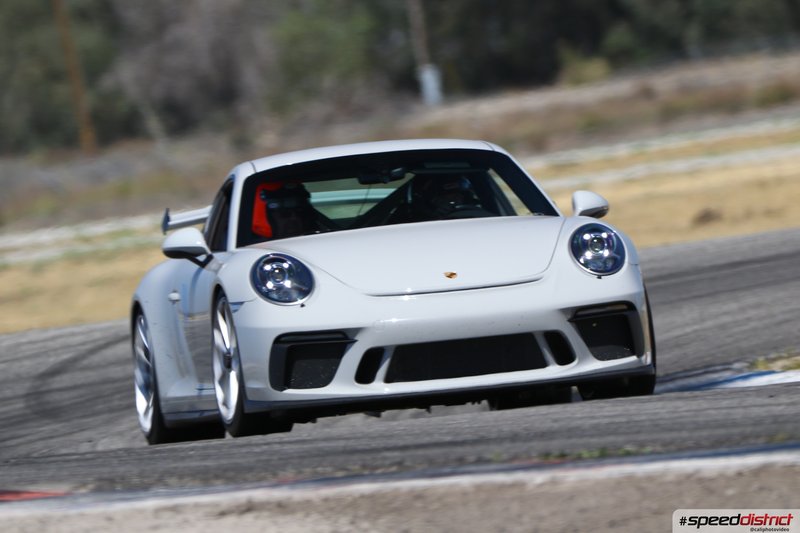 Porsche 911 GT3 white