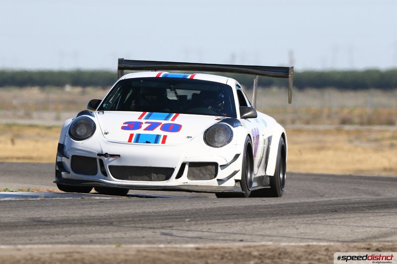 Porsche 911 GT3 Cup white