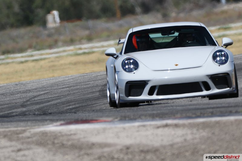 Porsche 911 GT3 white
