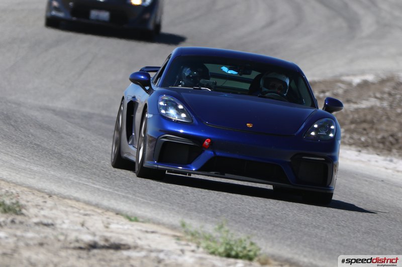 Porsche Cayman GT4