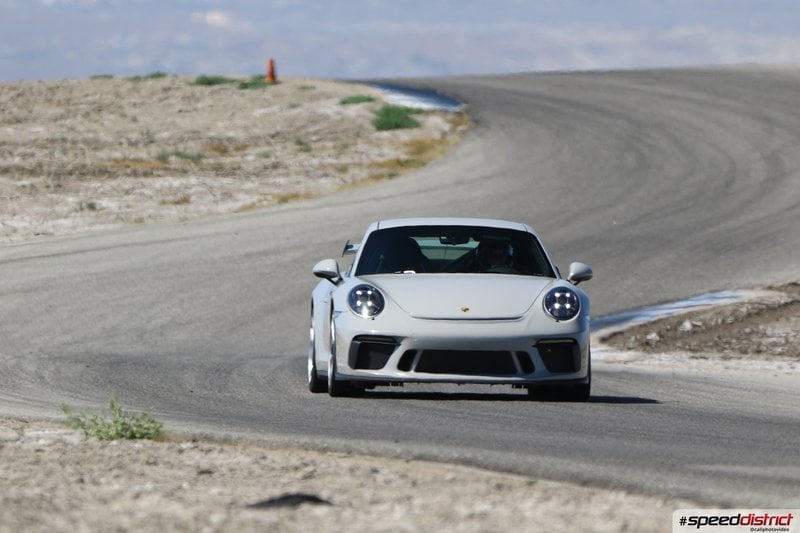 Porsche 911 GT3 chalk