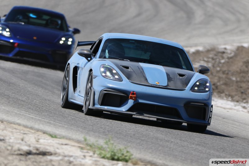 Porsche Cayman GT4 RS
