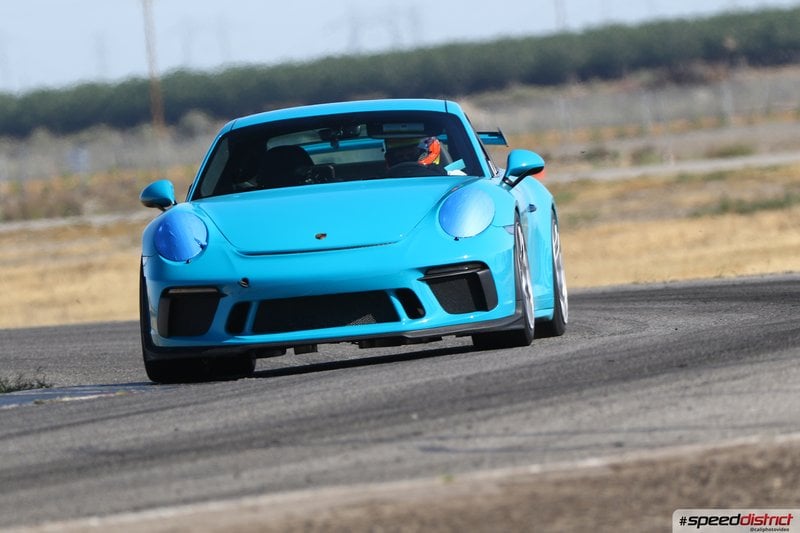 Porsche 911 GT3 blue