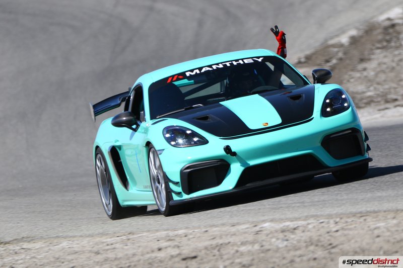 Porsche Cayman GT4 RS
