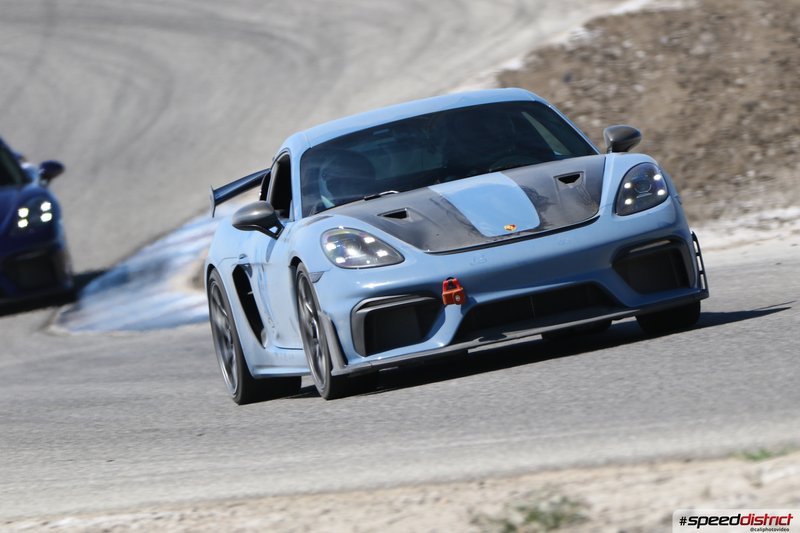 Porsche Cayman GT4 RS