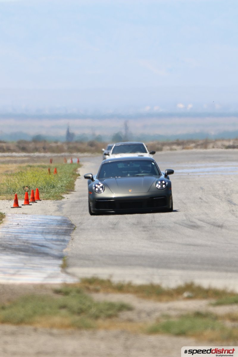 Porsche 911 GT3 gray