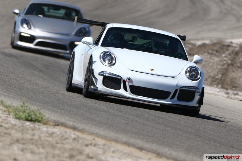Porsche 911 GT3 white