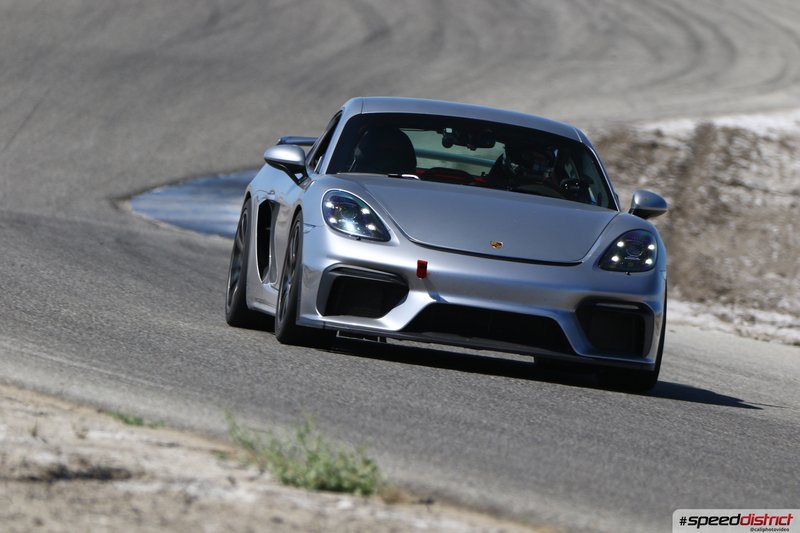 Porsche Cayman GT4