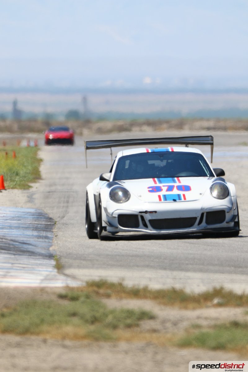 Porsche 911 GT3 Cup white