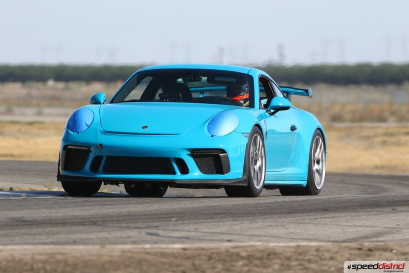 Porsche 911 GT3 blue