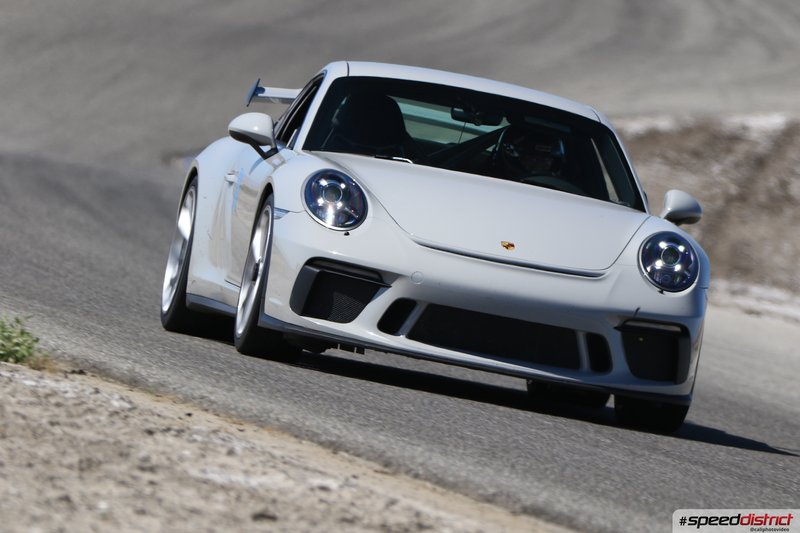 Porsche 911 GT3 chalk