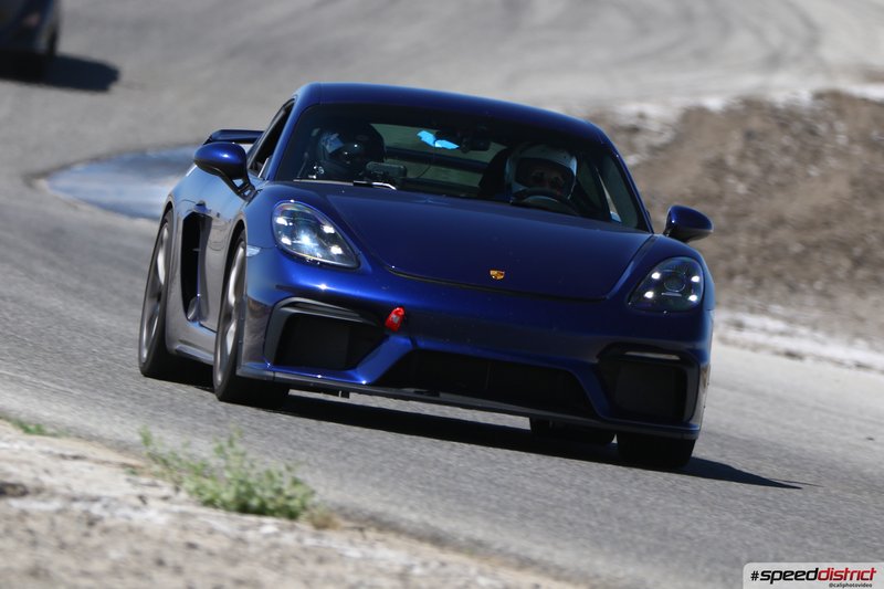 Porsche Cayman GT4