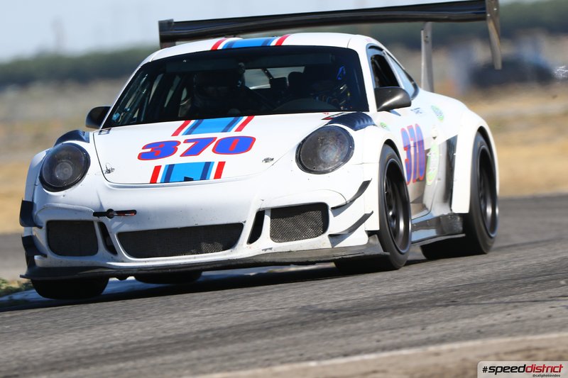 Porsche 911 GT3 Cup white
