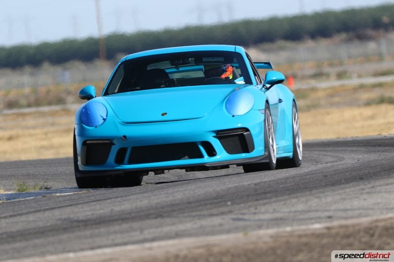 Porsche 911 GT3 blue