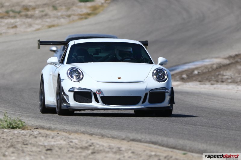 Porsche 911 GT3 white