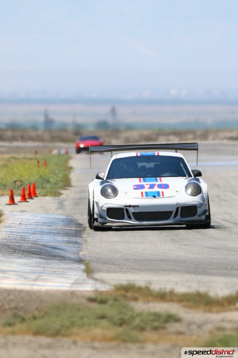 Porsche 911 GT3 Cup white