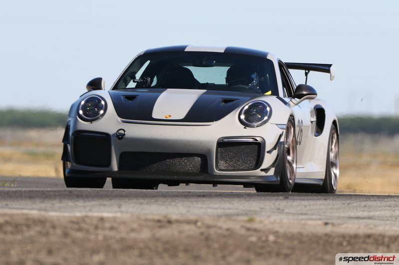 Porsche 911 GT2 RS
