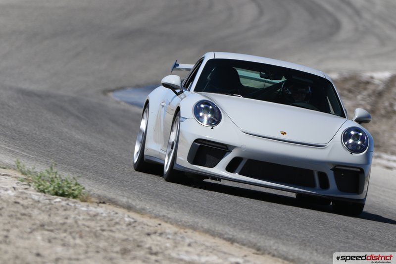 Porsche 911 GT3 white