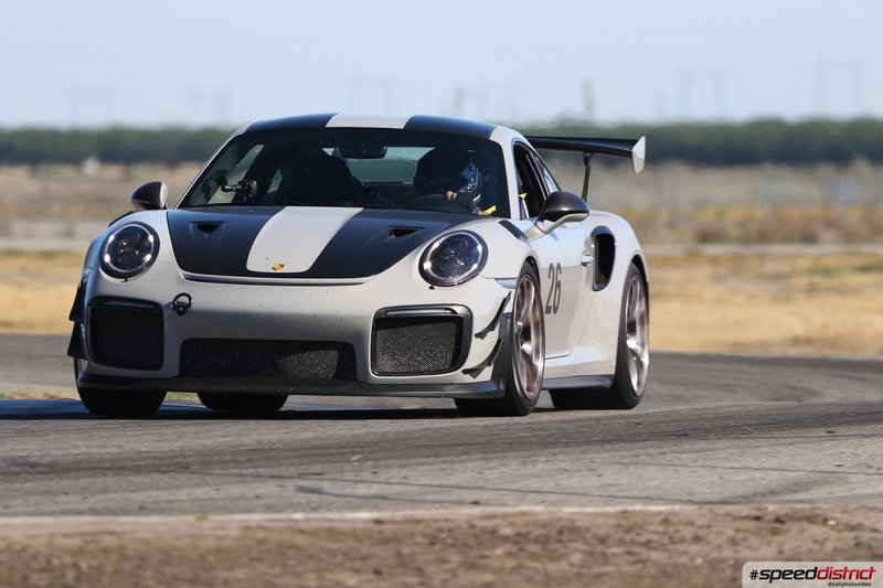 Porsche 911 GT2 RS