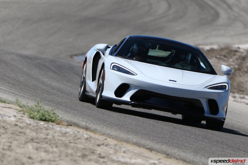 McLaren GT