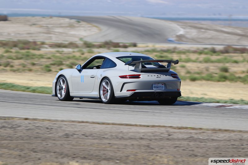 Porsche 911 GT3 white