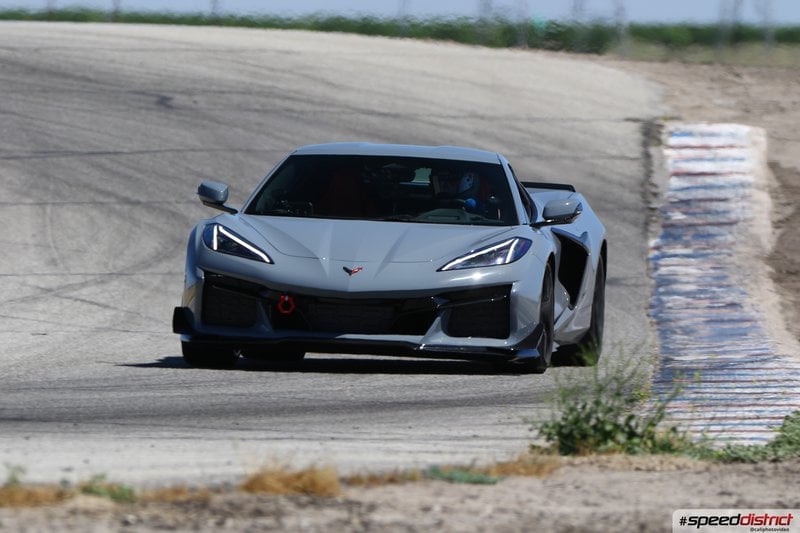 Chevrolet Corvette Z06 gray