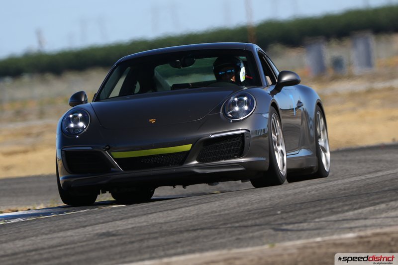 Porsche 911 GT3 gray