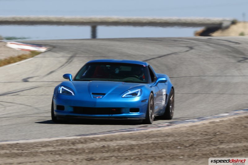 Chevrolet Corvette Z06 blue
