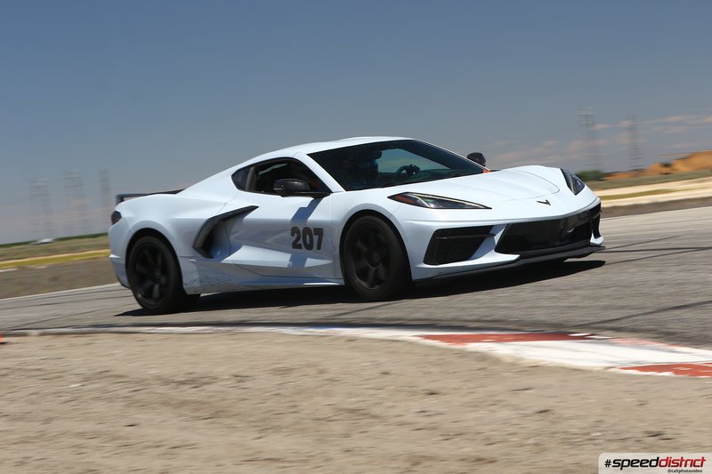 Chevrolet Corvette STI white