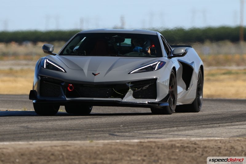 Chevrolet Corvette Z06 gray