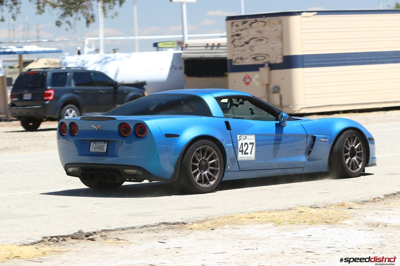 Chevrolet Corvette Z06 blue