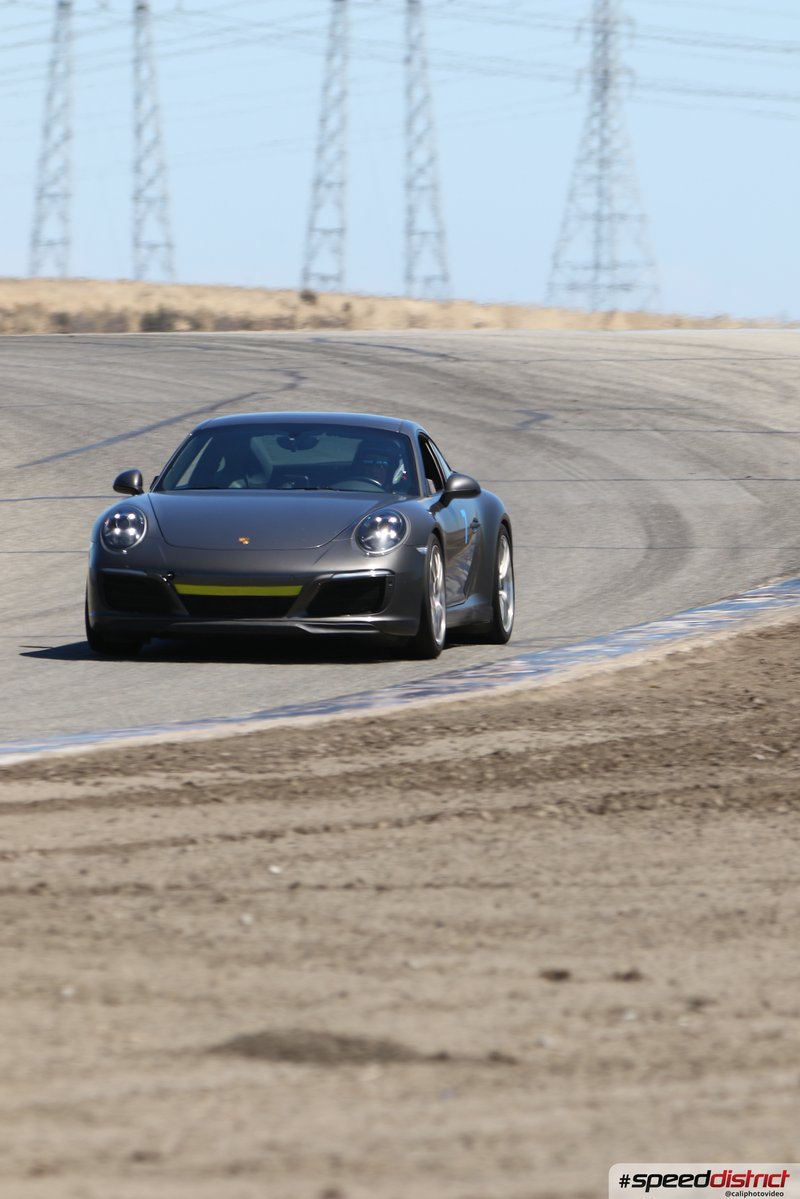 Porsche 911 GT3 gray