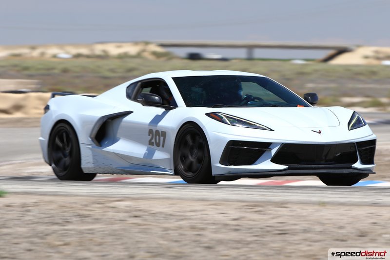 Chevrolet Corvette STI white