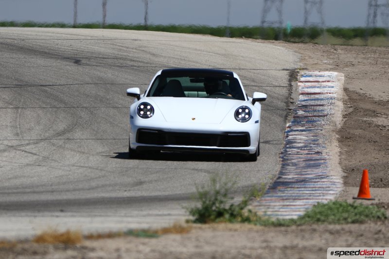 Porsche 911 GT3 white