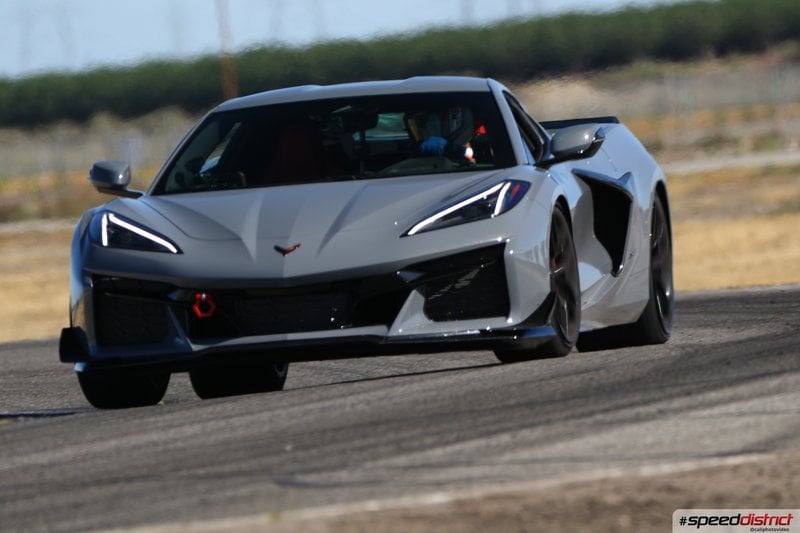 Chevrolet Corvette Z06 gray