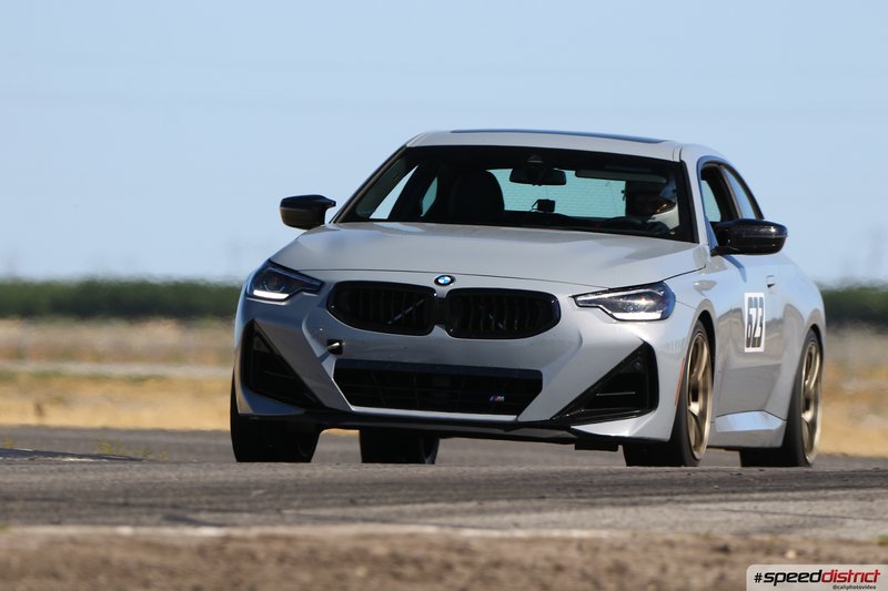 BMW M2 Competition white