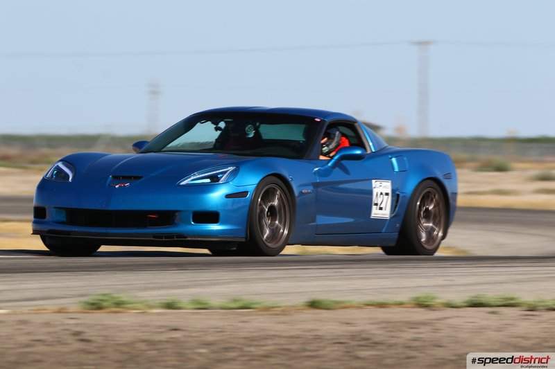 Chevrolet Corvette Z06 blue
