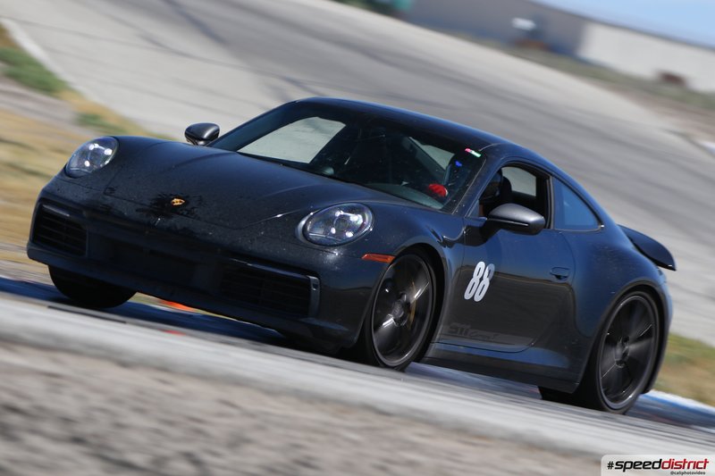 Porsche 911 GT3 blue