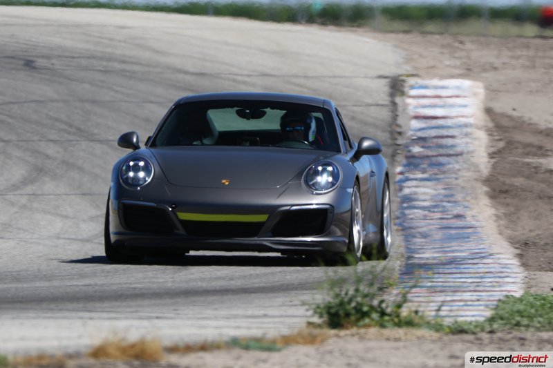 Porsche 911 GT3 gray