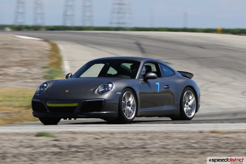 Porsche 911 GT3 gray