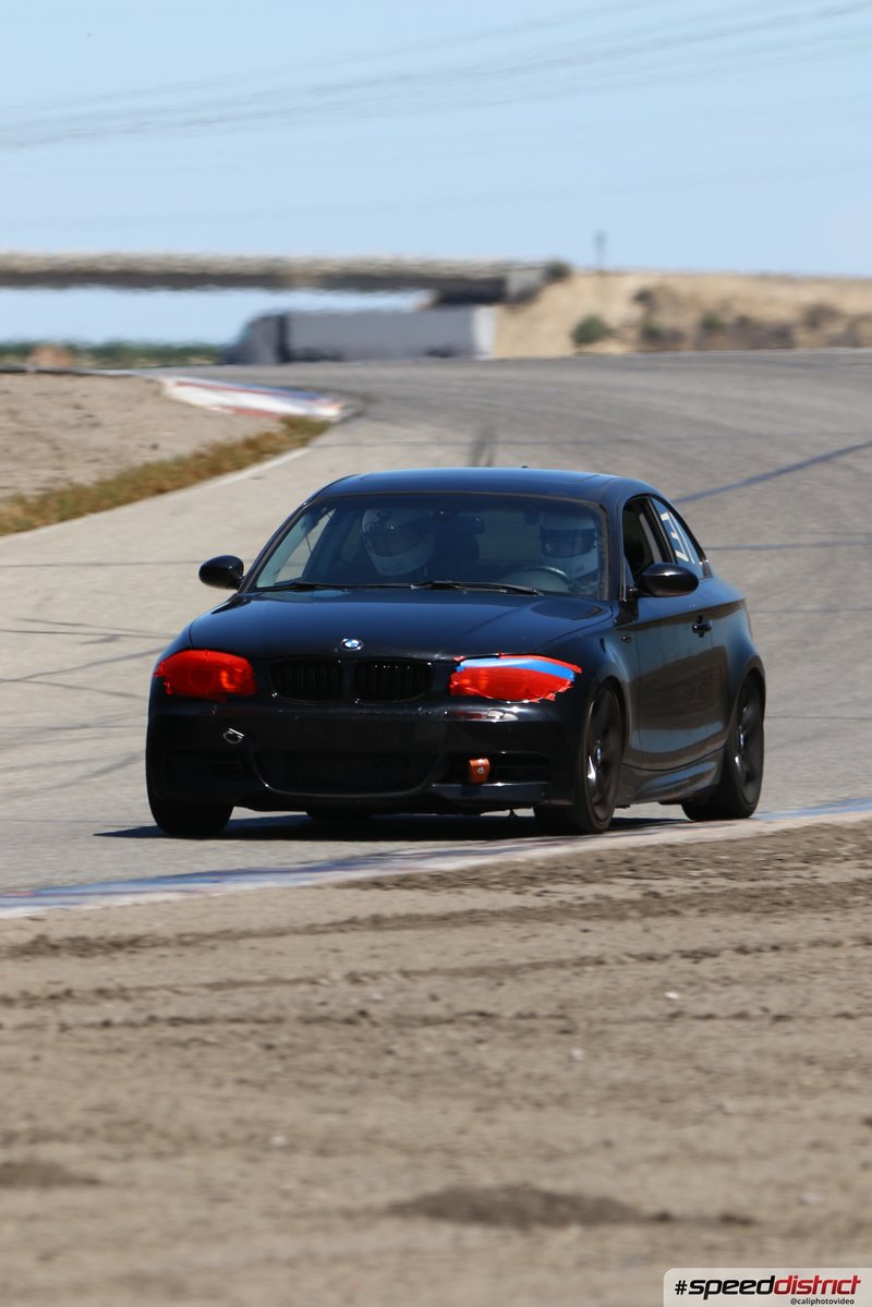 BMW M2 Competition black