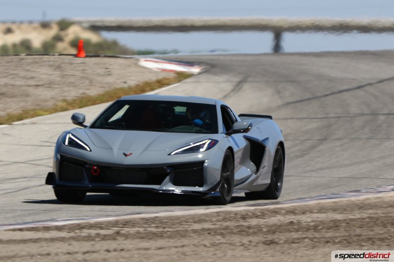Chevrolet Corvette Z06 silver