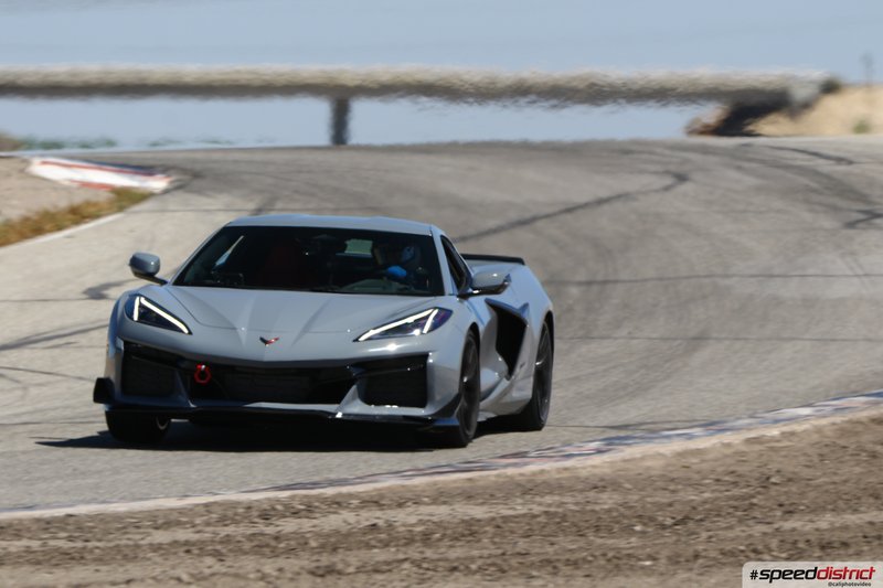Chevrolet Corvette Z06 silver