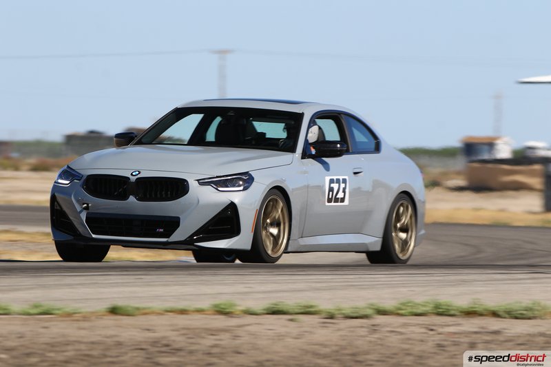 BMW M2 Competition white