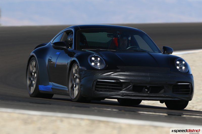 Porsche 911 GT3 blue